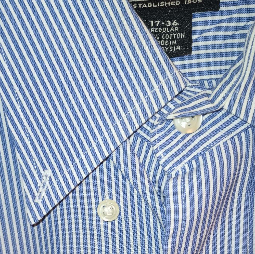 Men's Jos. A Banks BD Collar.